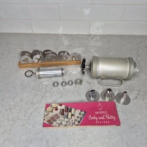 Vintage Mirro Aluminum Cookie Press Cake Decorating